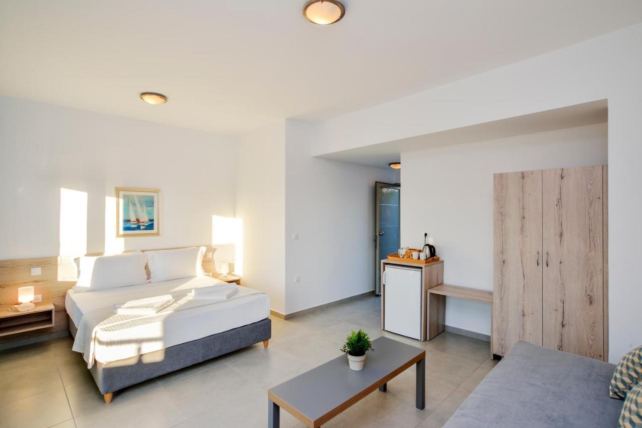 Casa Manolesos Hotel Chorafakia Eksteriør billede